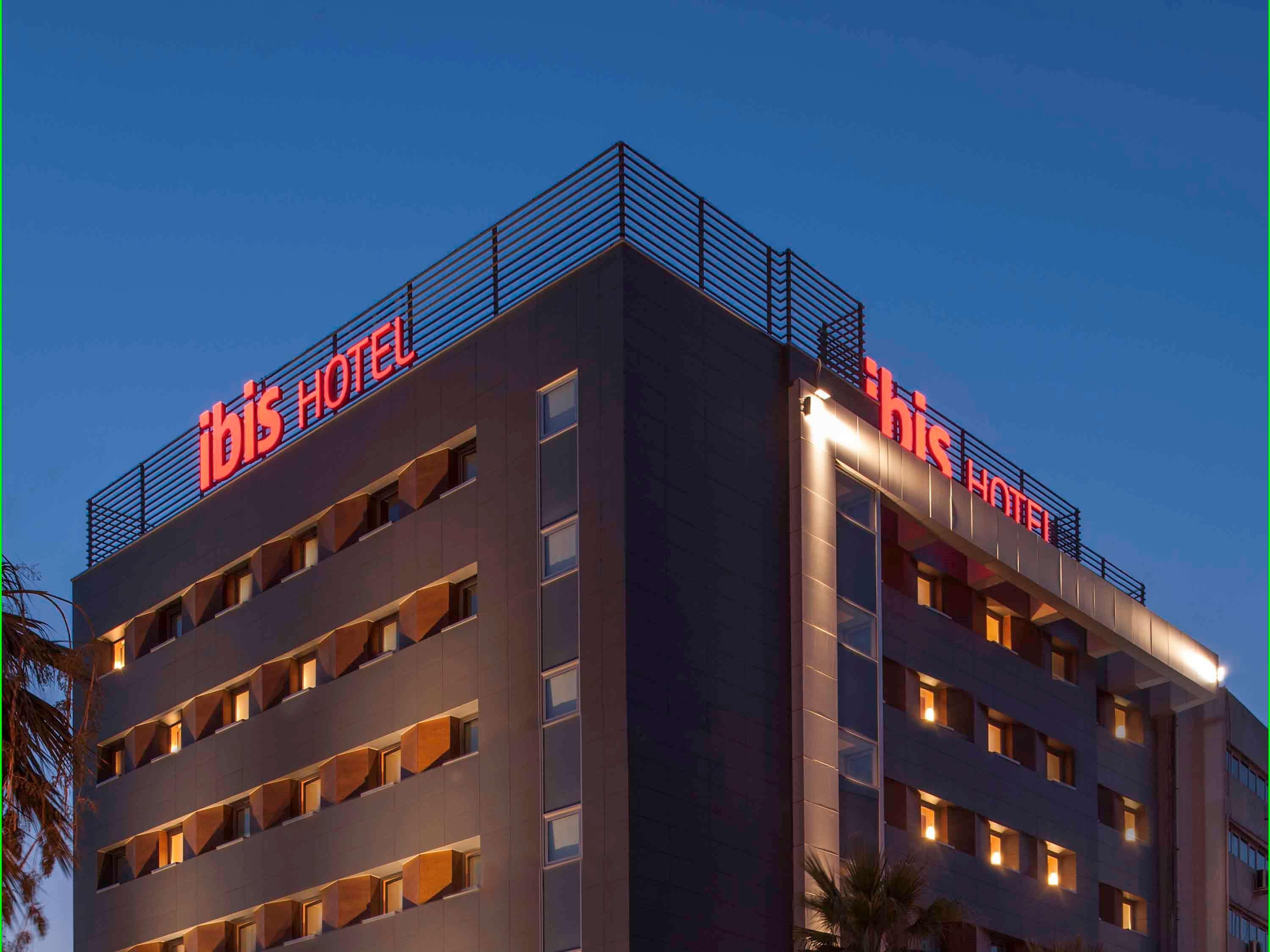 מלון Ibis Izmir Alsancak מראה חיצוני תמונה